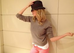 Un look caldo e comodo con “Fornarina Perfect Shape”