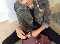 Look militare per donne grintose