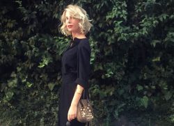 Total black look for a ladies’ night out